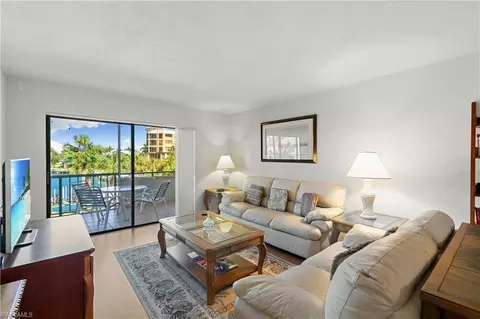 1041 Swallow Ave #303, Marco Island, FL 34145