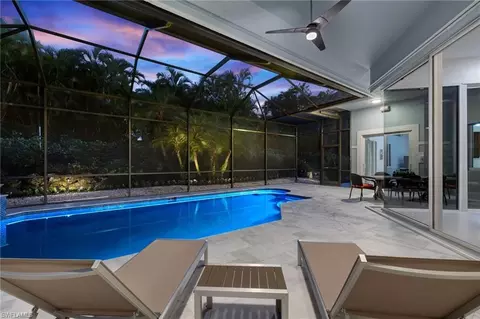 Exterior - 812 Arrowhead Ln, Naples, FL 34108 photo 5 of 9