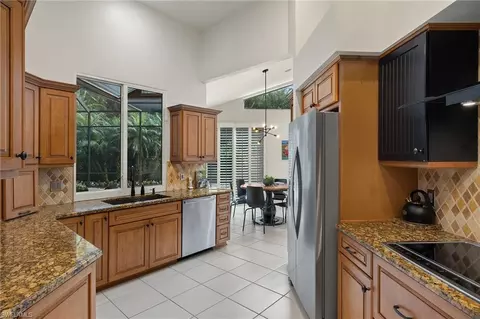 Kitchen - 812 Arrowhead Ln, Naples, FL 34108 photo 1 of 2