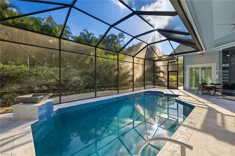 Exterior - 812 Arrowhead Ln, Naples, FL 34108 photo 3 of 9