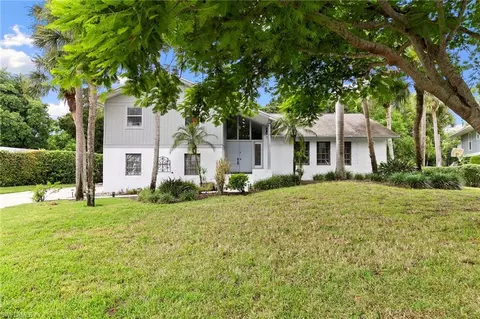 431 Widgeon Pt, Naples, FL 34105