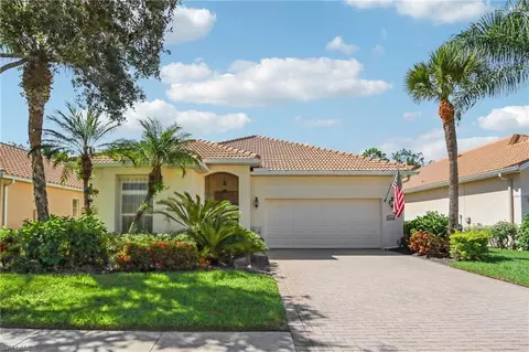 3944 Jasmine Lake Cir, Naples, FL 34119