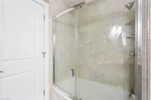 Bath - 205 Madison Dr, Naples, FL 34110 photo 4 of 4