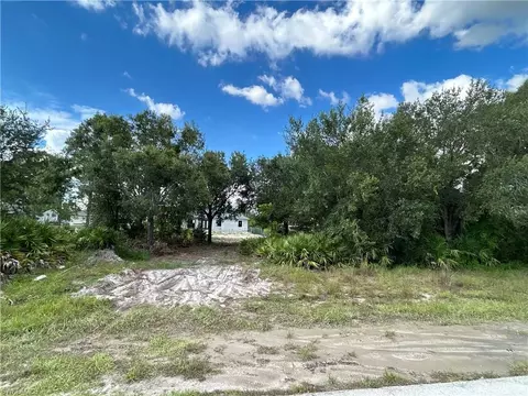 3414 5th St SW, Lehigh Acres, FL 33976