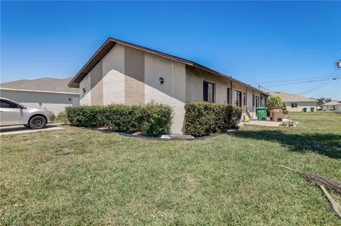 4207-4209 Skyline Blvd, Cape Coral, FL 33914