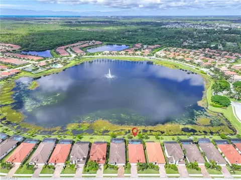 1602 Santiago Cir, Naples, FL 34113