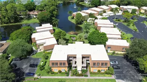 View/Area - 1850 Bald Eagle Dr #404C, Naples, FL 34105 photo 3 of 11