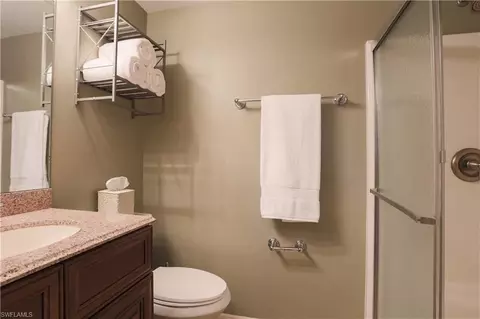 Bath - 1850 Bald Eagle Dr #404C, Naples, FL 34105 photo 2 of 2