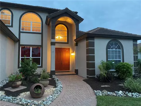 9937 Ortega Ln, Bonita Springs, FL 34135