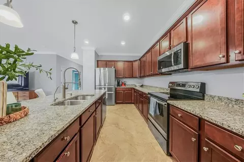 Kitchen - 19862 Bittersweet Ln, Estero, FL 33928 photo 2 of 3