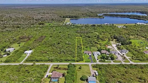 745 41st Ave NW, Naples, FL 34120 photo 3