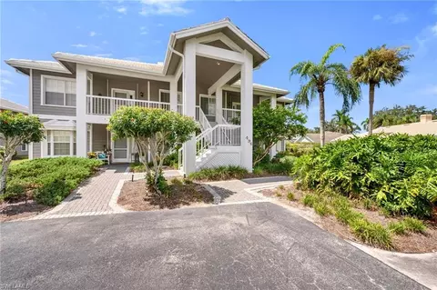 496 Edgemere Way E #1, Naples, FL 34105