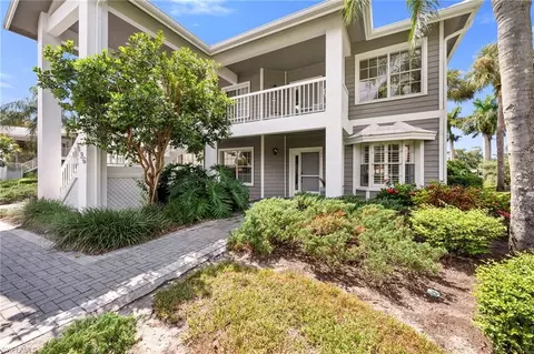 Exterior - 496 Edgemere Way E #1, Naples, FL 34105 photo 2 of 7