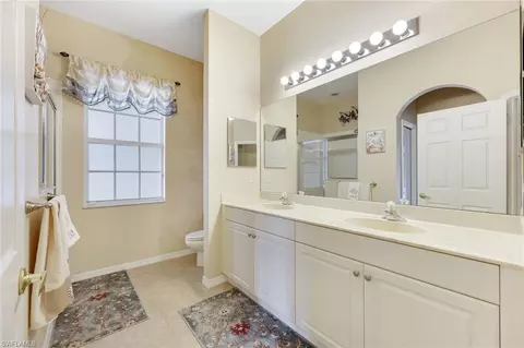 Bath - 3530 Lansing Loop #202, Estero, FL 33928 photo 2 of 4