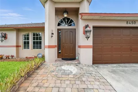8450 Blackberry Rd, Fort Myers, FL 33967