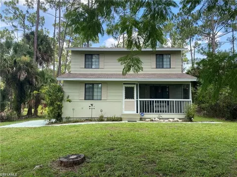 1480 8th St NE, Naples, FL 34120