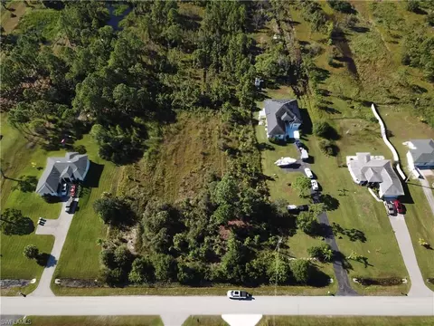 Undisclosed, Naples, FL 34120 photo 2