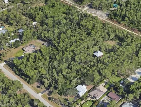 5787 Green Blvd, Naples, FL 34116