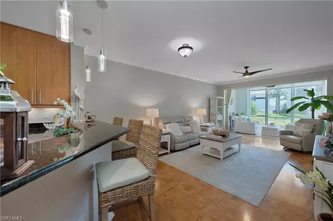 7058 Barrington Cir #102, Naples, FL 34108