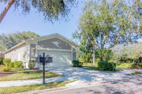8771 Ibis Cove Cir, Naples, FL 34119