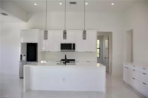 3710 24th Ave NE, Naples, FL 34120 photo 4