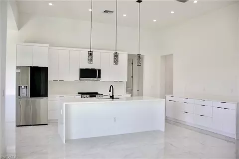 3710 24th Ave NE, Naples, FL 34120 photo 5