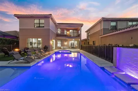 13884 Luna Dr, Naples, FL 34109