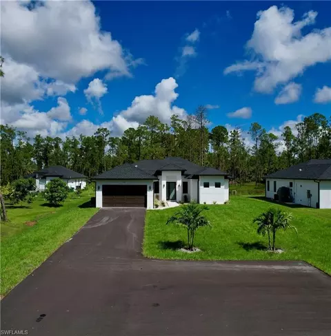 3511 41st Ave NE, Naples, FL 34120