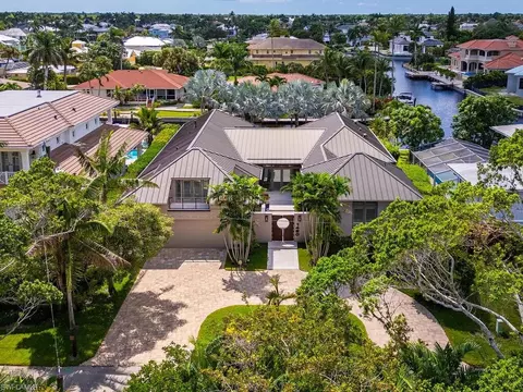 1460 Jewel Box Ave, Naples, FL 34102
