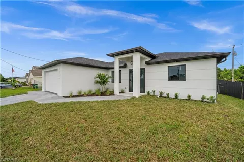 1719 NW 23rd Ter, Cape Coral, FL 33993