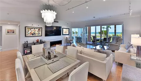 260 Barefoot Beach Blvd #203, Bonita Springs, FL 34134