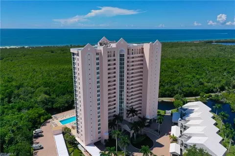 6101 Pelican Bay Blvd #201, Naples, FL 34108