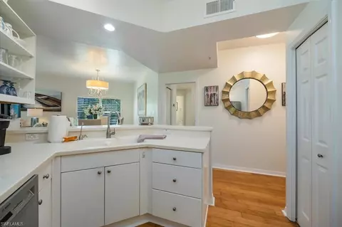 Kitchen - 545 11th Ave S #104, Naples, FL 34102 photo 1 of 4