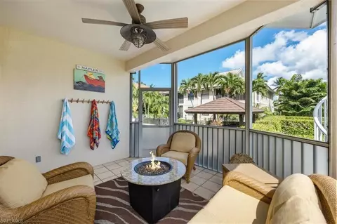 Exterior - 545 11th Ave S #104, Naples, FL 34102 photo 2 of 4