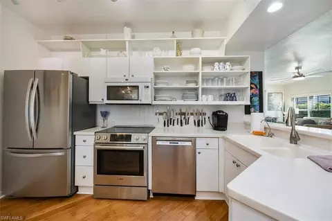 Kitchen - 545 11th Ave S #104, Naples, FL 34102 photo 4 of 4
