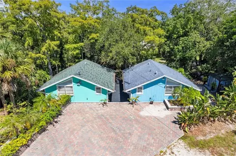 11747749 Dean St, Bonita Springs, FL 34135