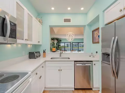 Kitchen - 421 La Peninsula Blvd #421, Naples, FL 34113 photo 1 of 1
