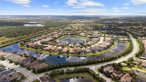 View/Area - 4450 Caldera Cir, Naples, FL 34119 photo 2 of 6