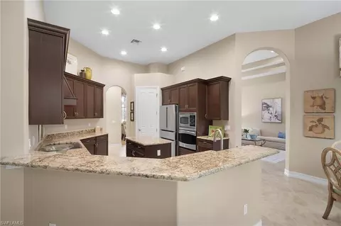 7721 Classics Dr, Naples, FL 34113 photo 8