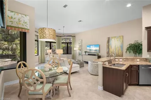 7721 Classics Dr, Naples, FL 34113 photo 11
