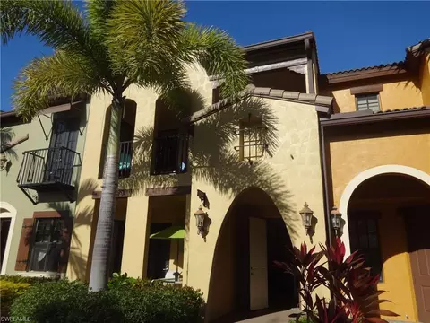 9134 Chula Vista St #12504, Naples, FL 34113