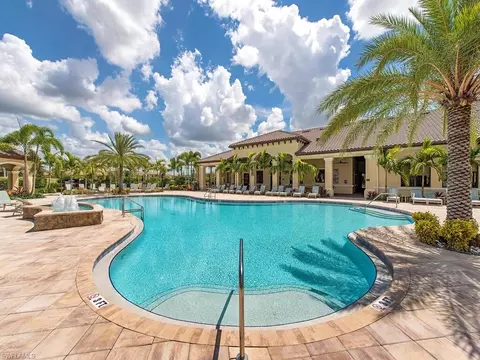 Exterior - 13800 Luna Dr, Naples, FL 34109 photo 7 of 10