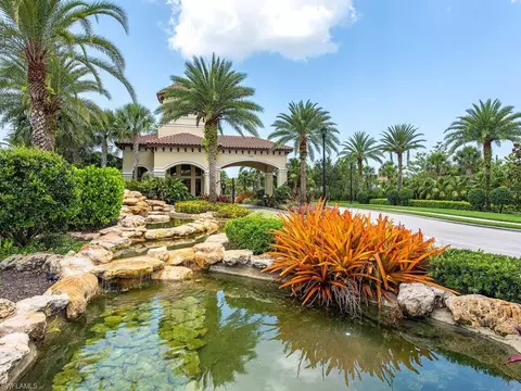 Exterior - 13800 Luna Dr, Naples, FL 34109 photo 8 of 10