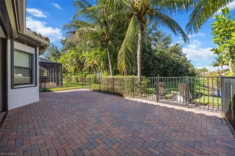 13504 Mandarin Cir, Naples, FL 34109 photo 21
