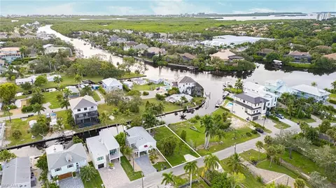 27563 Big Bend Rd, Bonita Springs, FL 34134