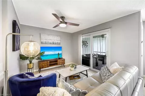 10095 7th St N Apt 1 2 3 St N #1, 2, 3, Naples, FL 34108