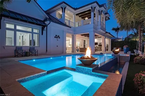 Exterior - 2135 Snook Dr, Naples, FL 34102 photo 6 of 10