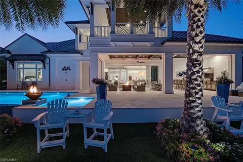 Exterior - 2135 Snook Dr, Naples, FL 34102 photo 5 of 10
