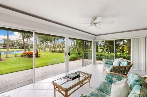 105 Clubhouse Ln #C189, Naples, FL 34105