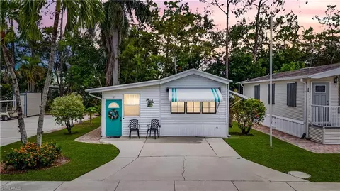 37 Bass Ln, Naples, FL 34114